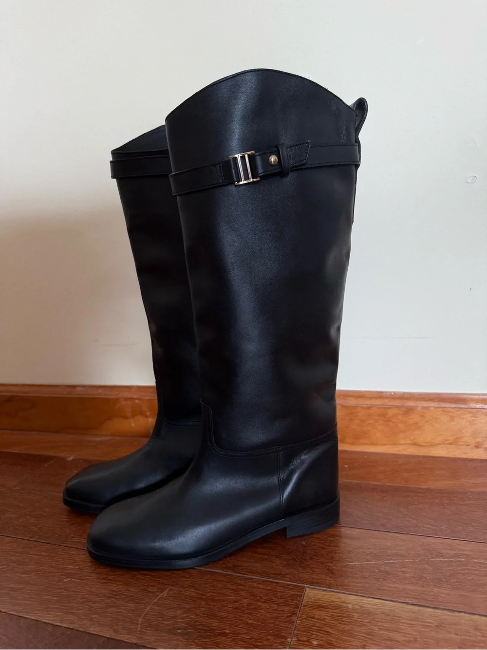 Nwt H&M Women's KNEE-HIGH Genuine LEATHER BOOTS size 6 (37)
